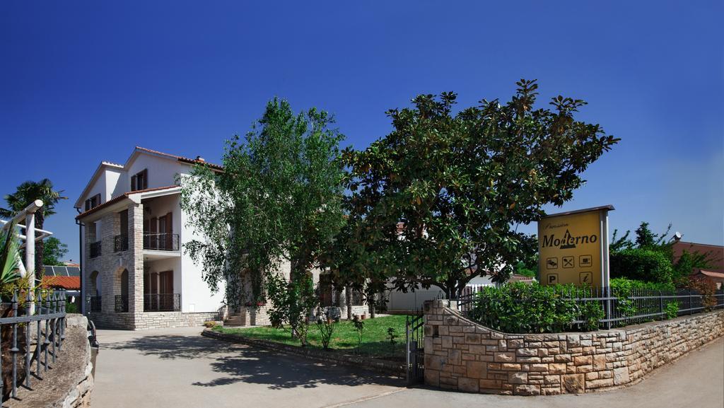 B&B Moderno Fažana Exterior foto